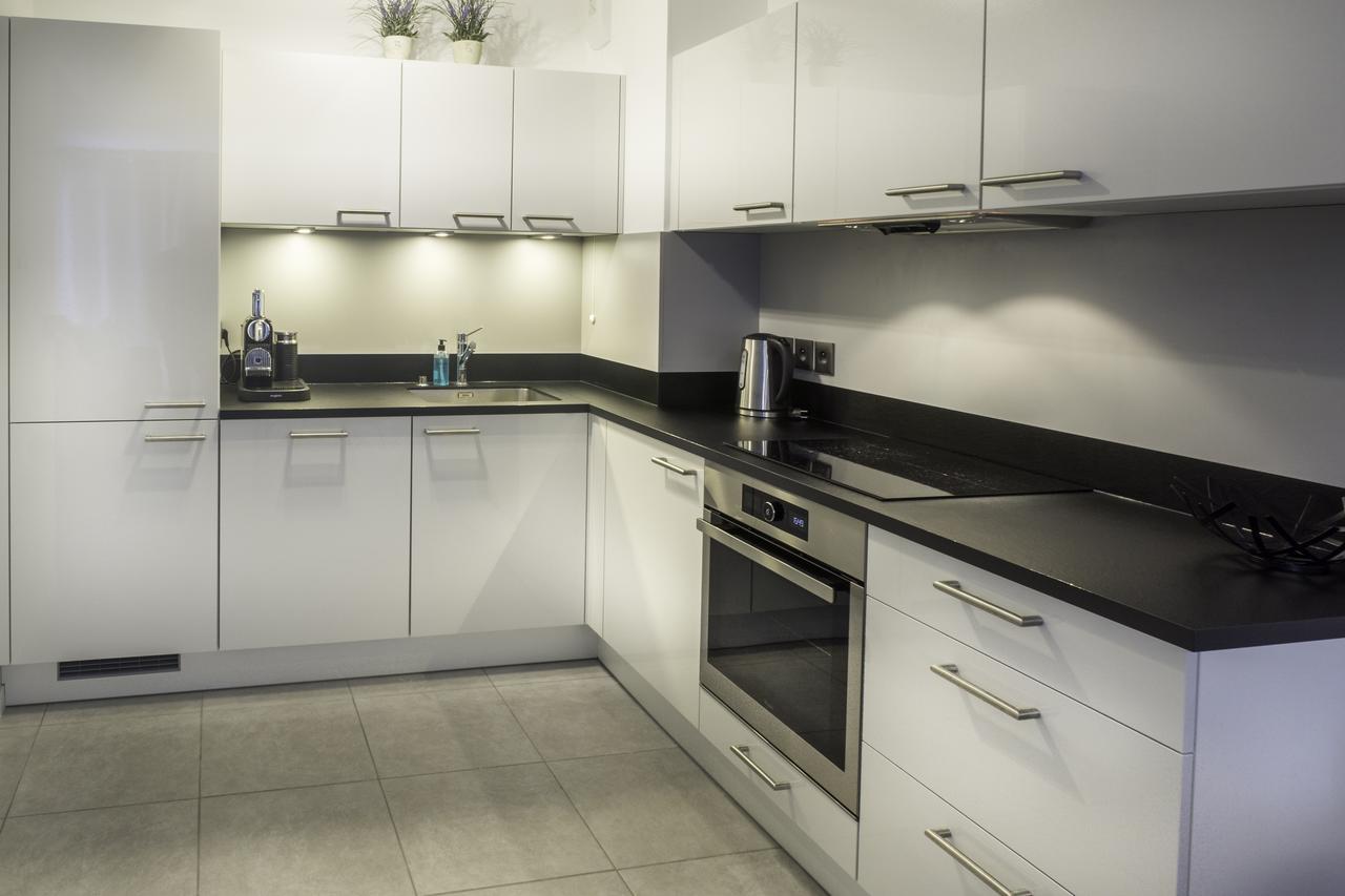 Prestige: Modern Near Croisette Apartment