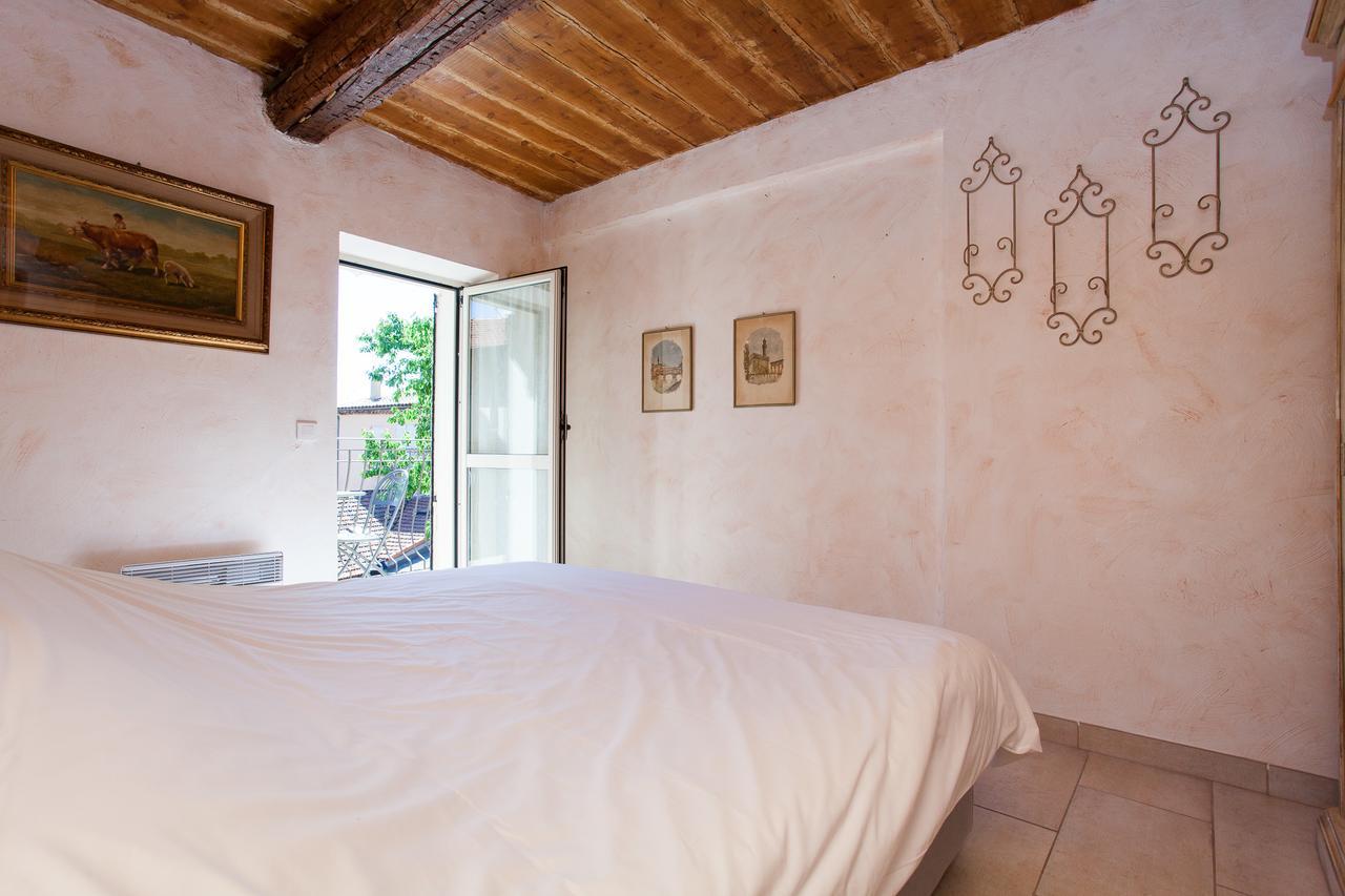 Freres Suquet Sea Apartment Cannes