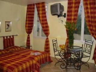 Apartment Chryseis