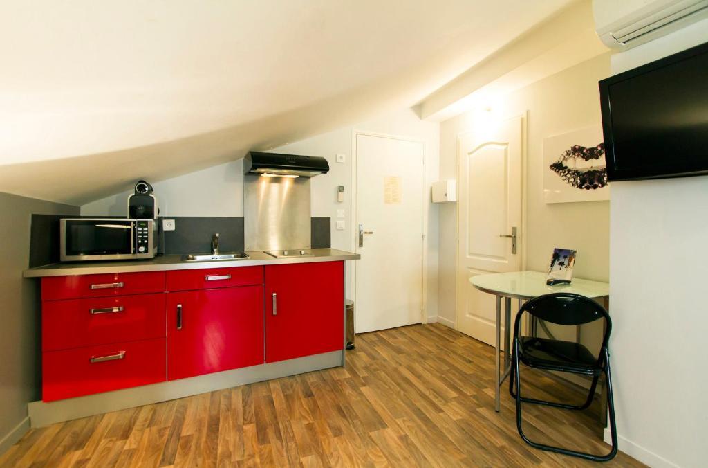 Florella Jean De Riouffe Apartment