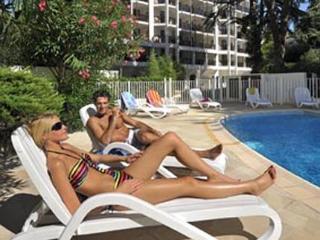 Resideal Premium Aparthotel