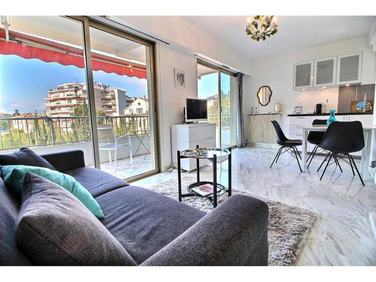 Immogroom - Renovated - Terrace - Ac - Wifi Apartment