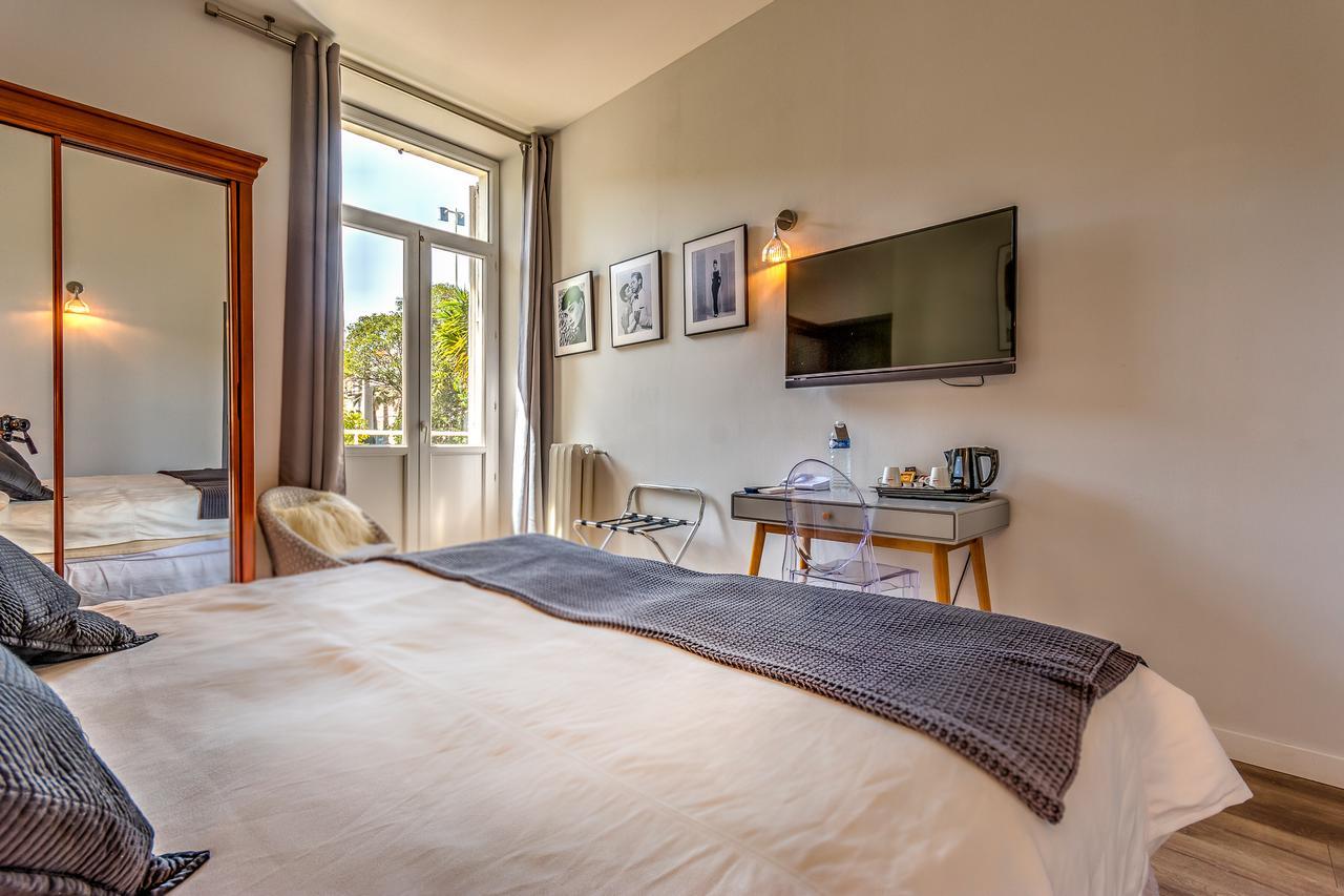 Claudia Centre - Parking 3*