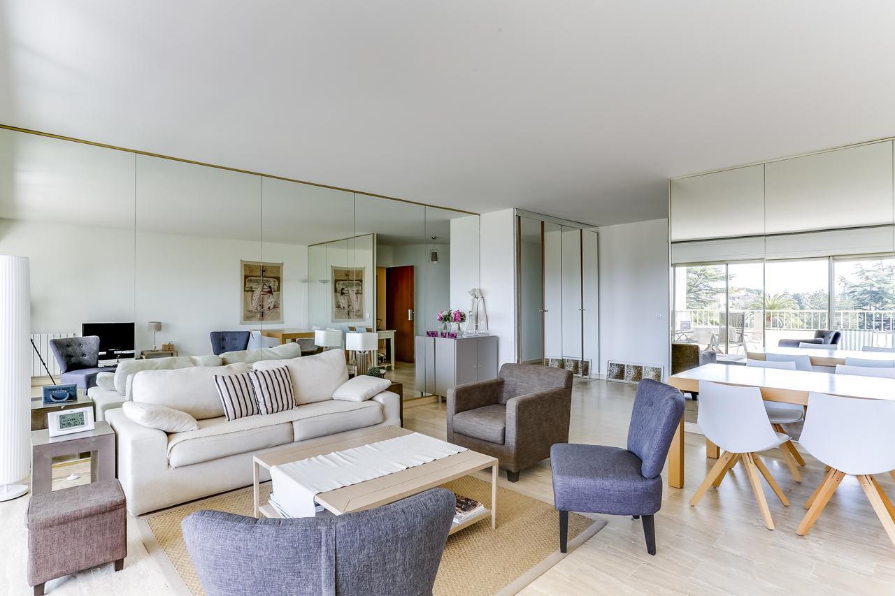 Leader Boulevard Flat With Terrace By Guestready *
