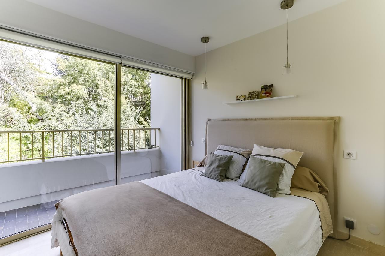 Leader Boulevard Flat With Terrace By Guestready Cannes