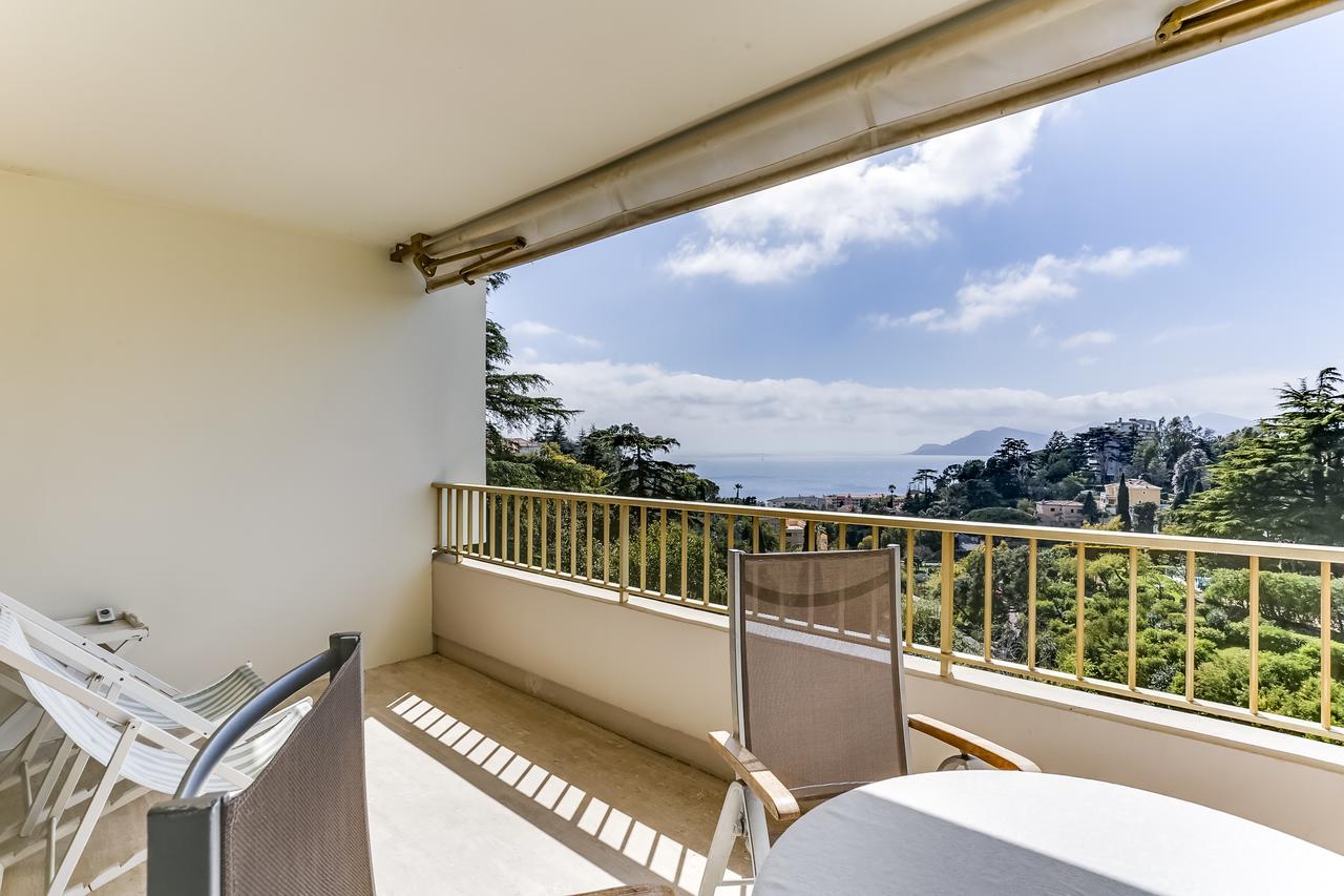 Leader Boulevard Flat With Terrace By Guestready * Cannes