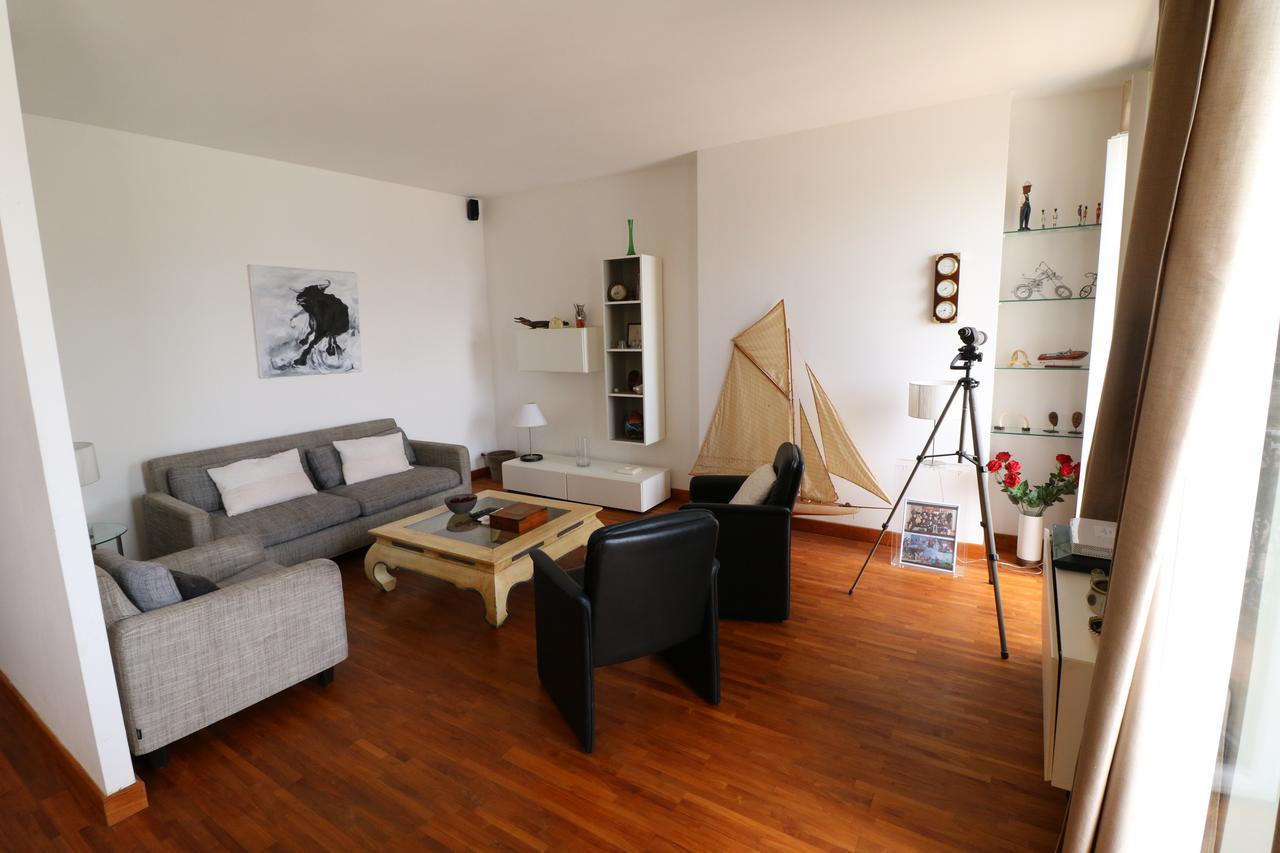 Luxury 1 Bedroom Quai St Pierre 2 Mins From The Palais & Croisette 269 *