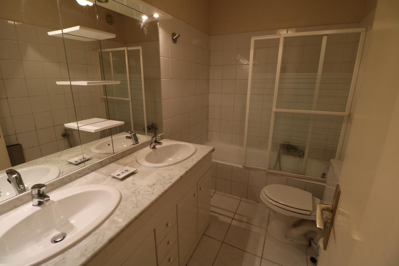 Apartment 2 Bedroom, 2 Bathrooms, 2 Mins From The Croisette, Monod 348 Cannes