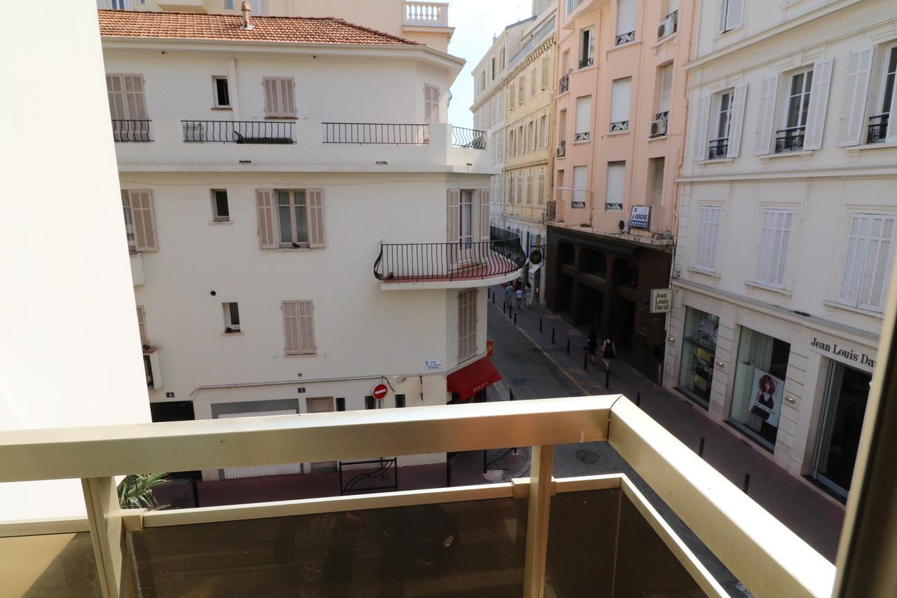 2 Bedroom, 2 Bathrooms, 2 Mins From The Croisette, Monod 348 Apartment