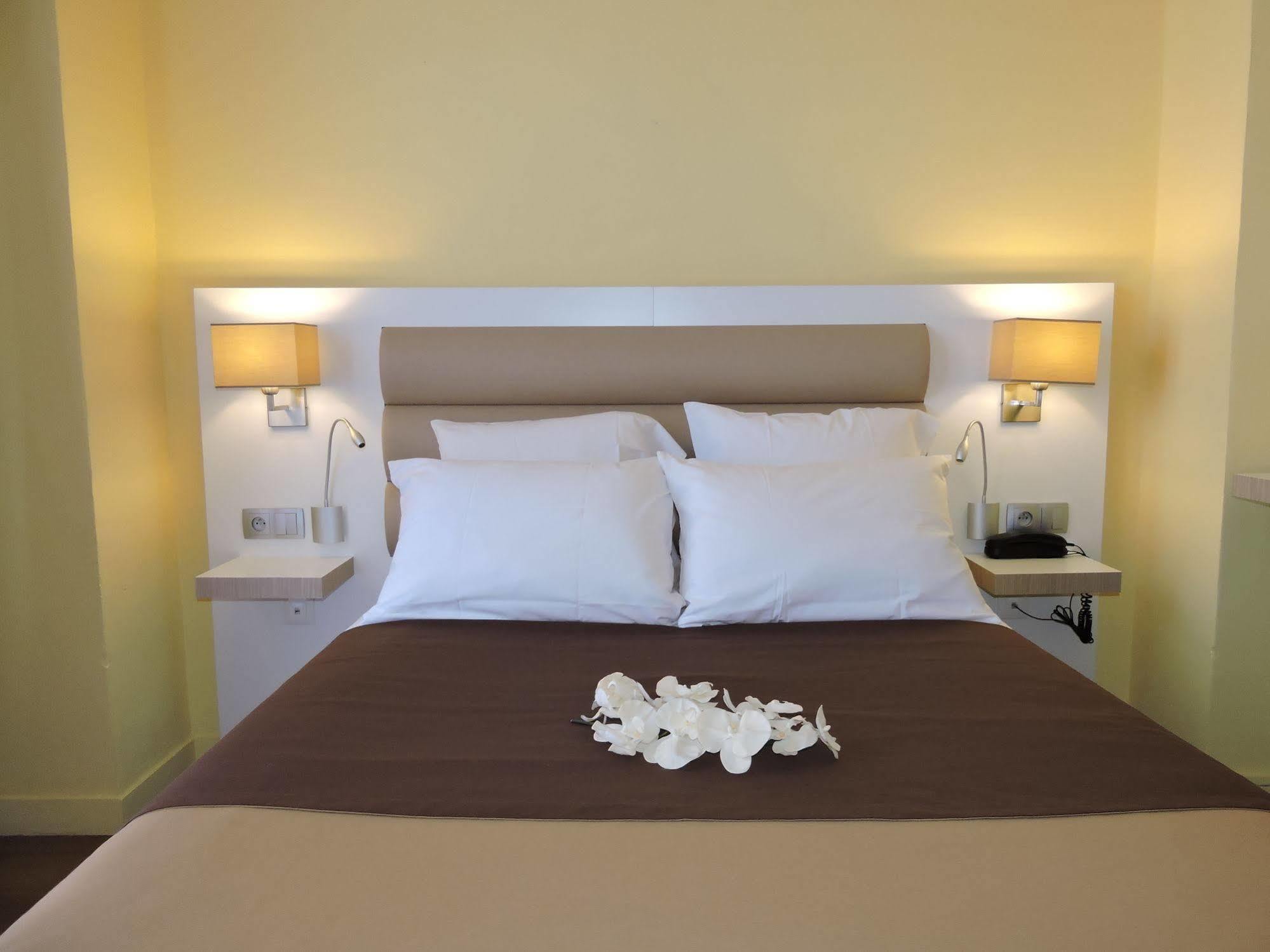 Regina Hotel