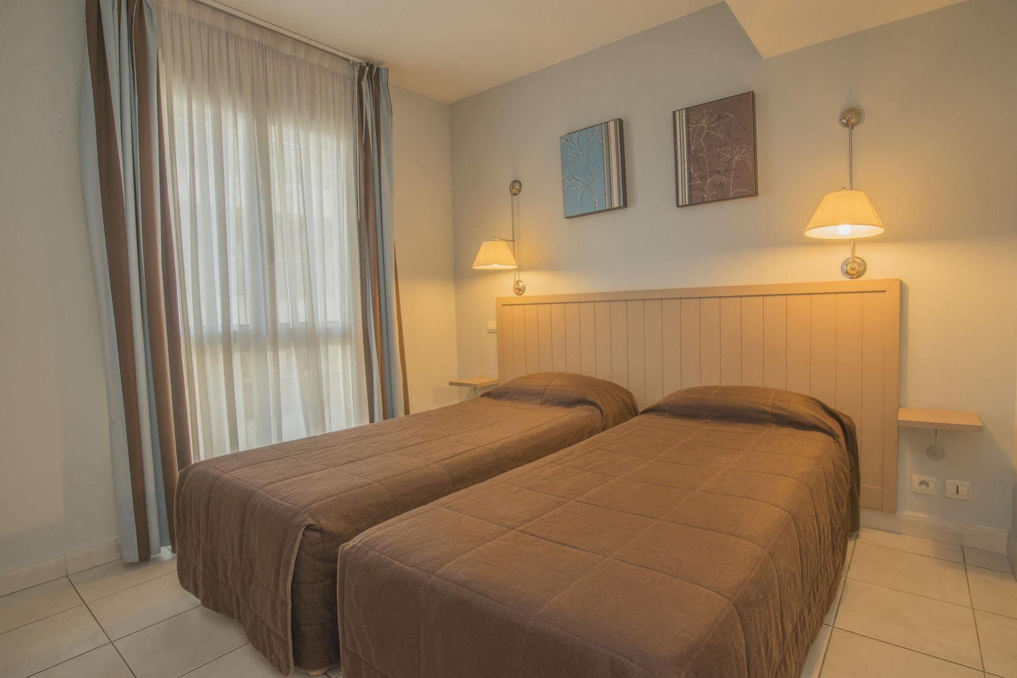 Hotel Excelsuites 4*