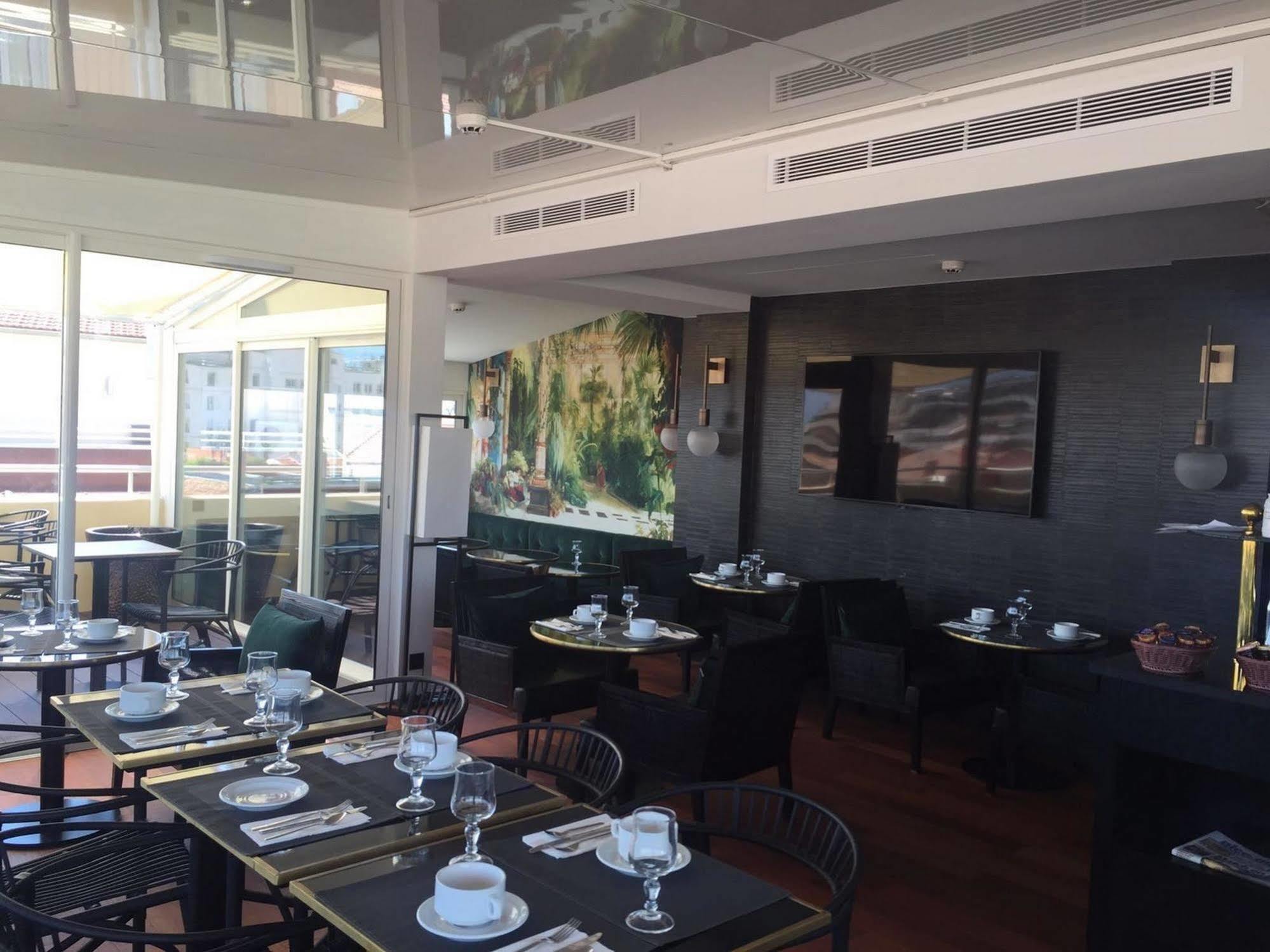 Hotel Centre Univers Cannes