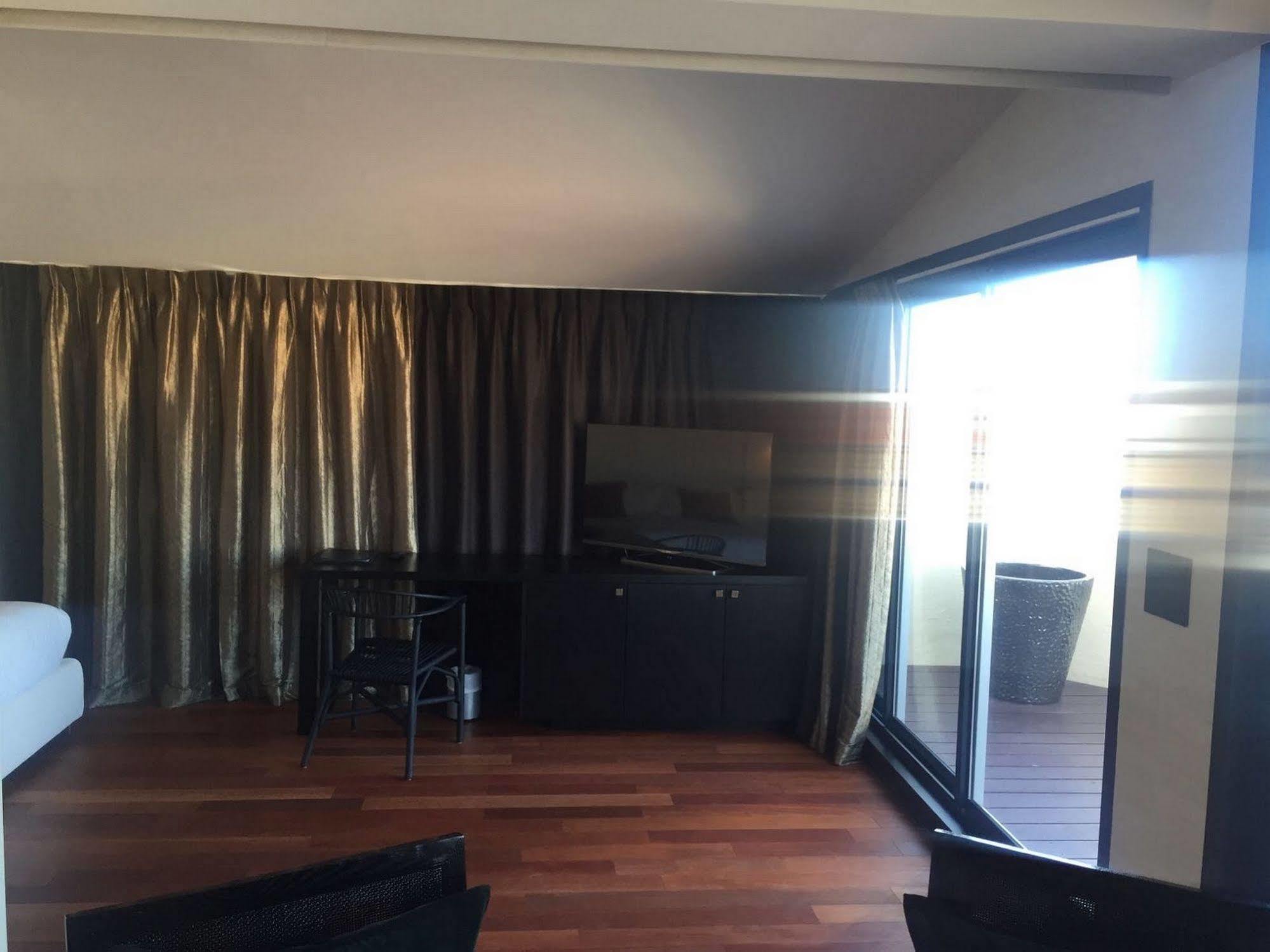 Hotel Centre Univers Cannes