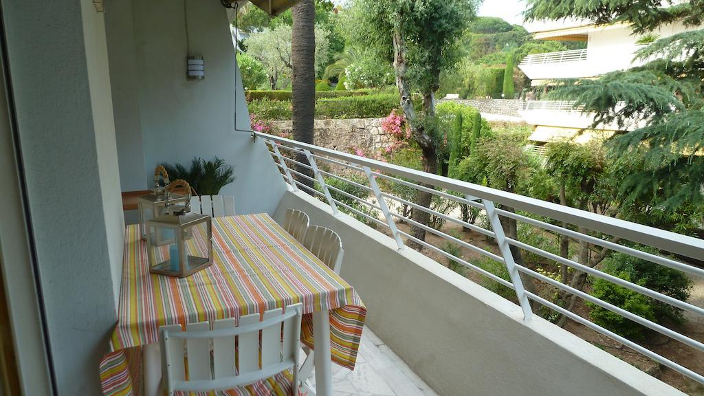 Domaine Croix Des Gardes *