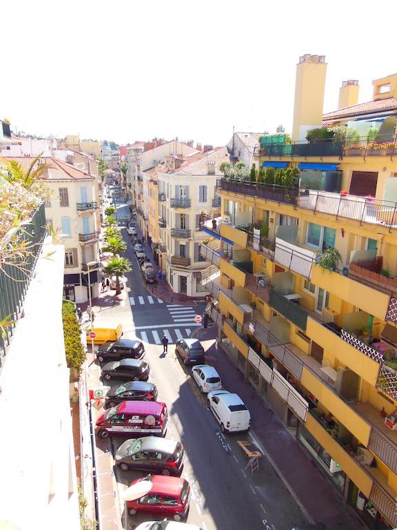 3 Bedrooms, 3 Bathrooms Lecerf 411 Appartement Cannes