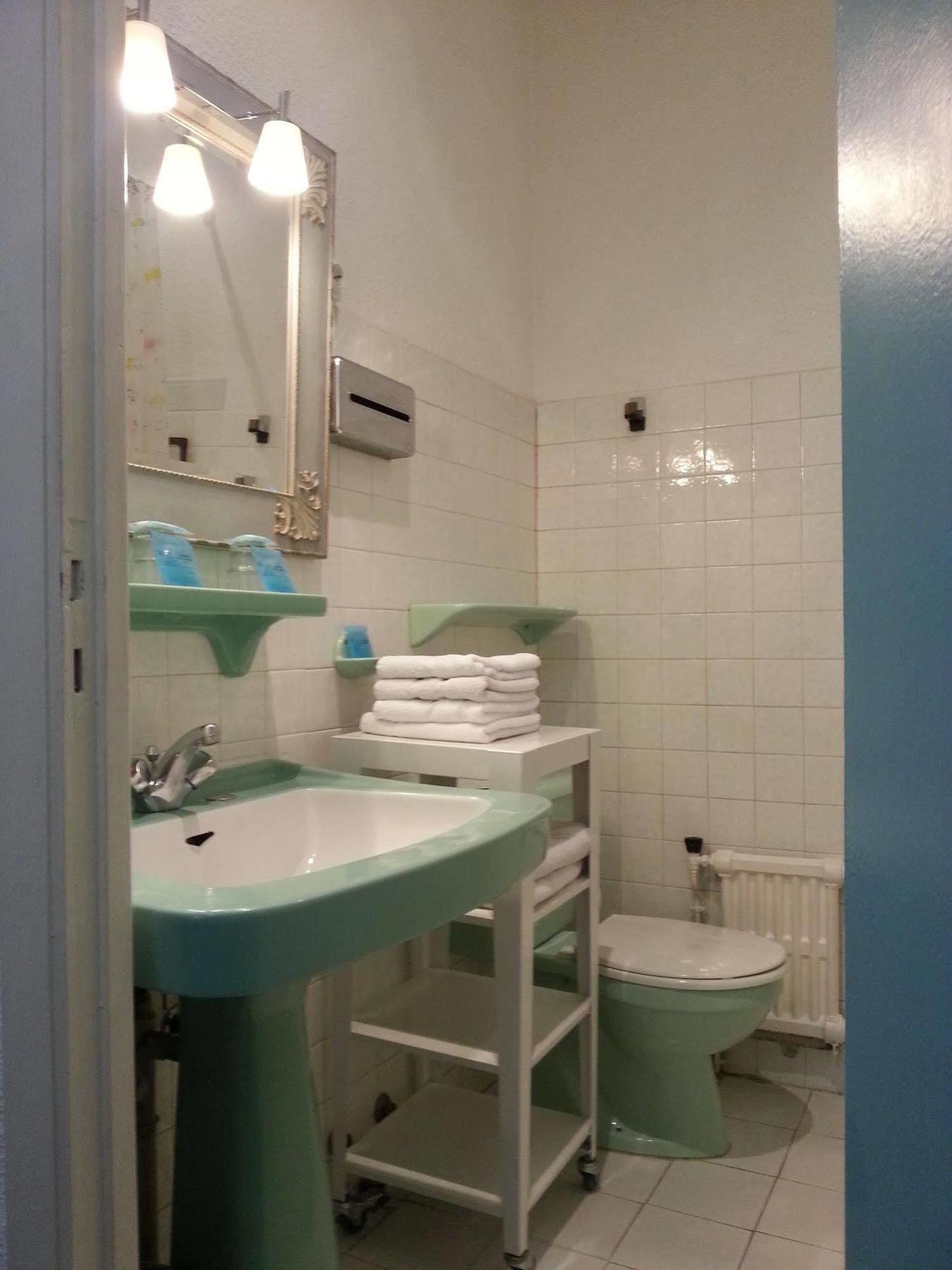 Azurene Royal Hotel