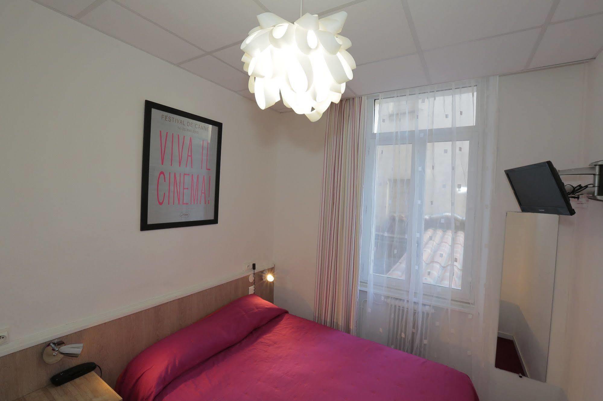 Azurene Royal 2*