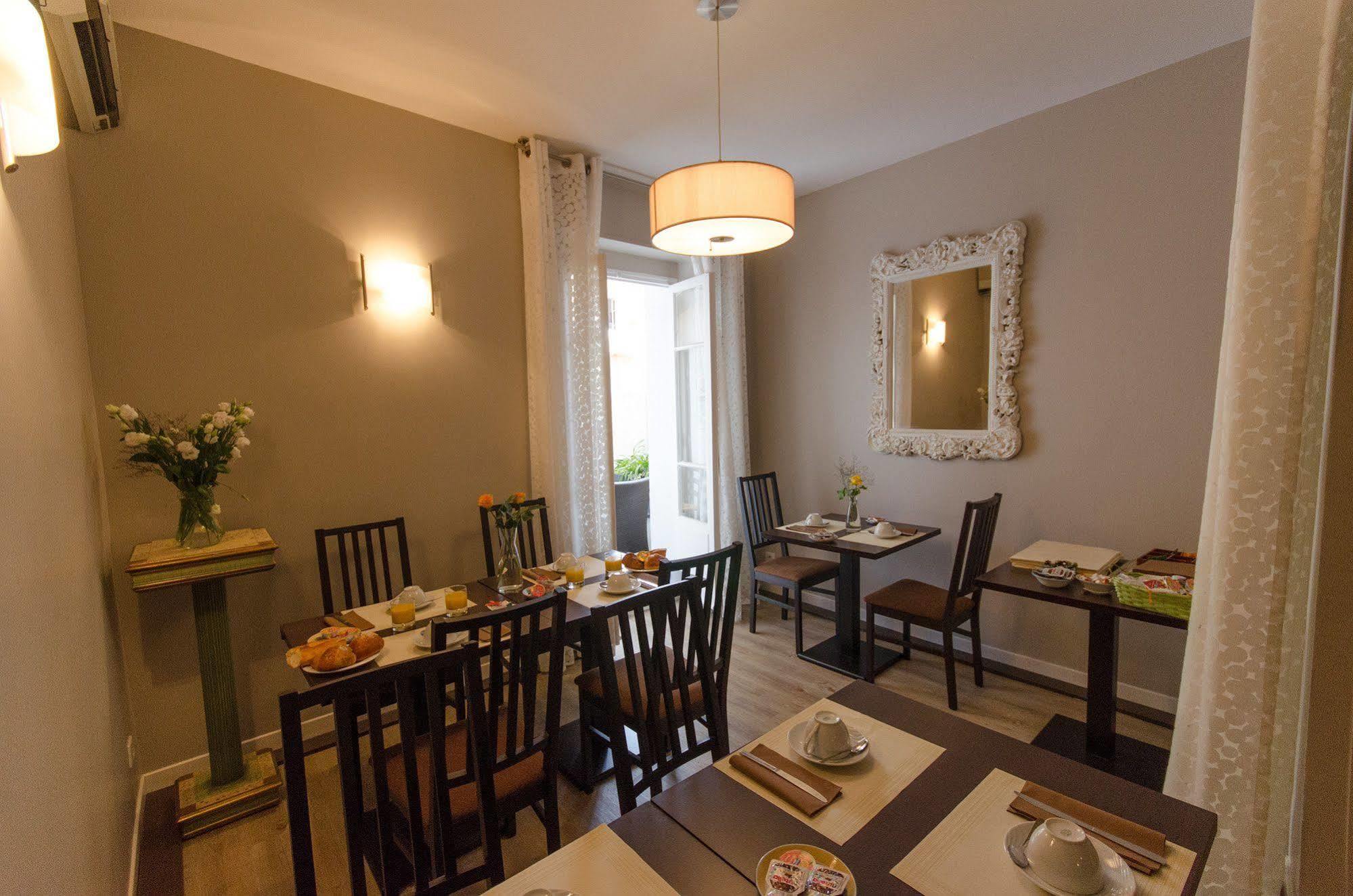 Hotel Carolina Cannes