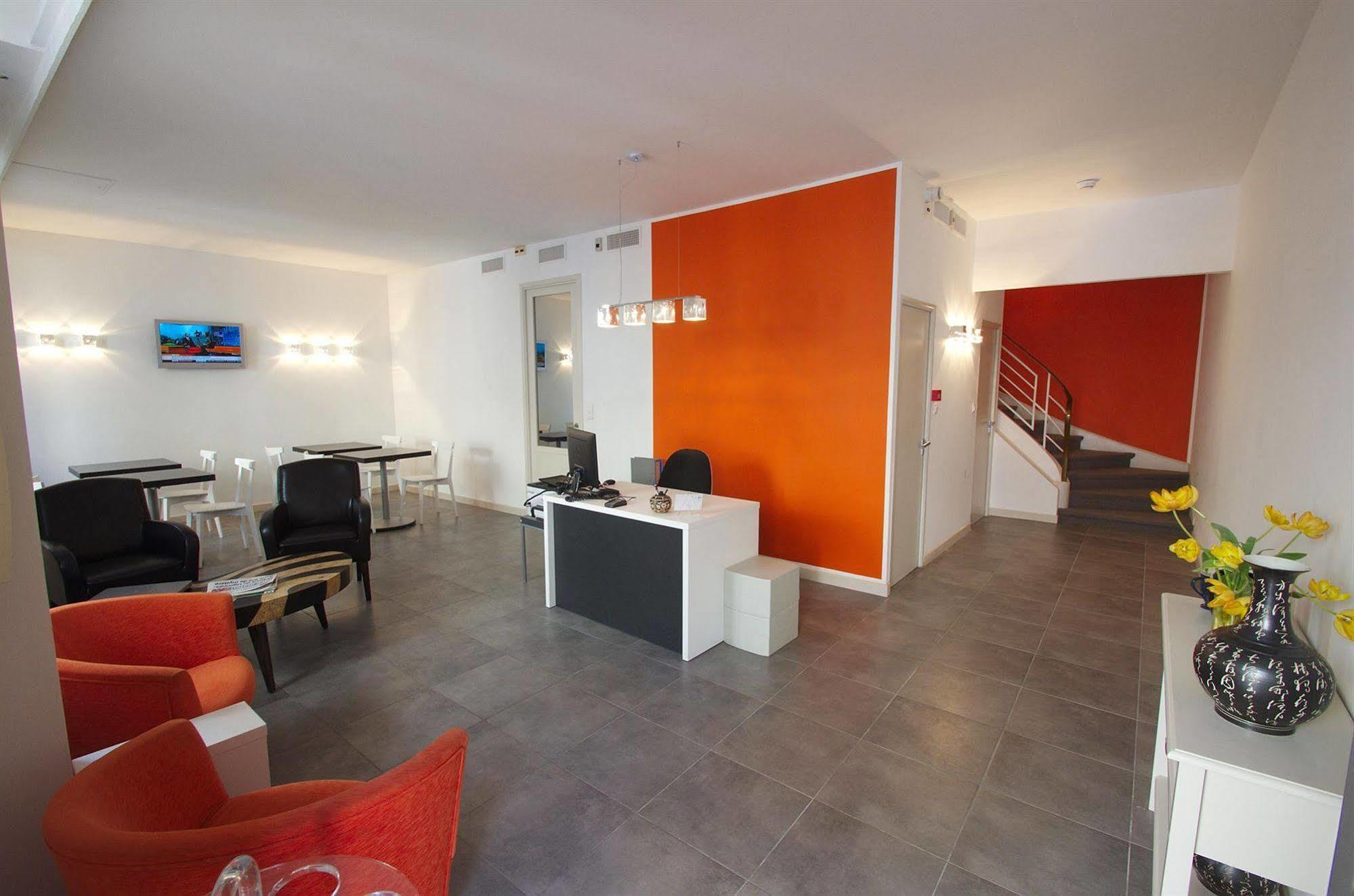 Anna Livia Hotel 3*