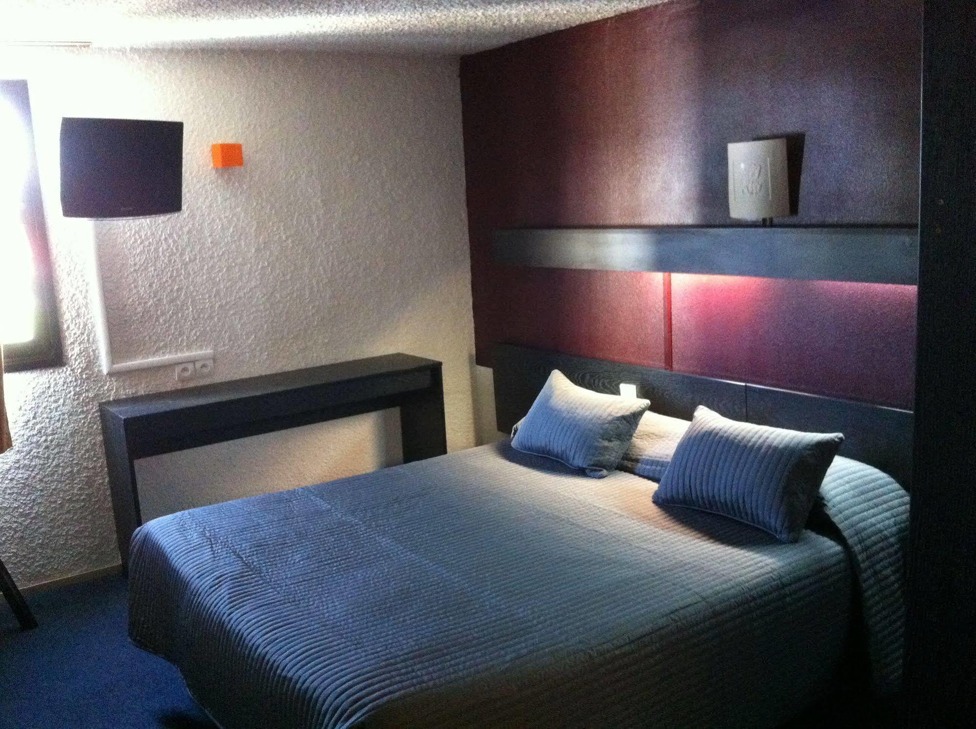 Hotel Les Tourrades 2*