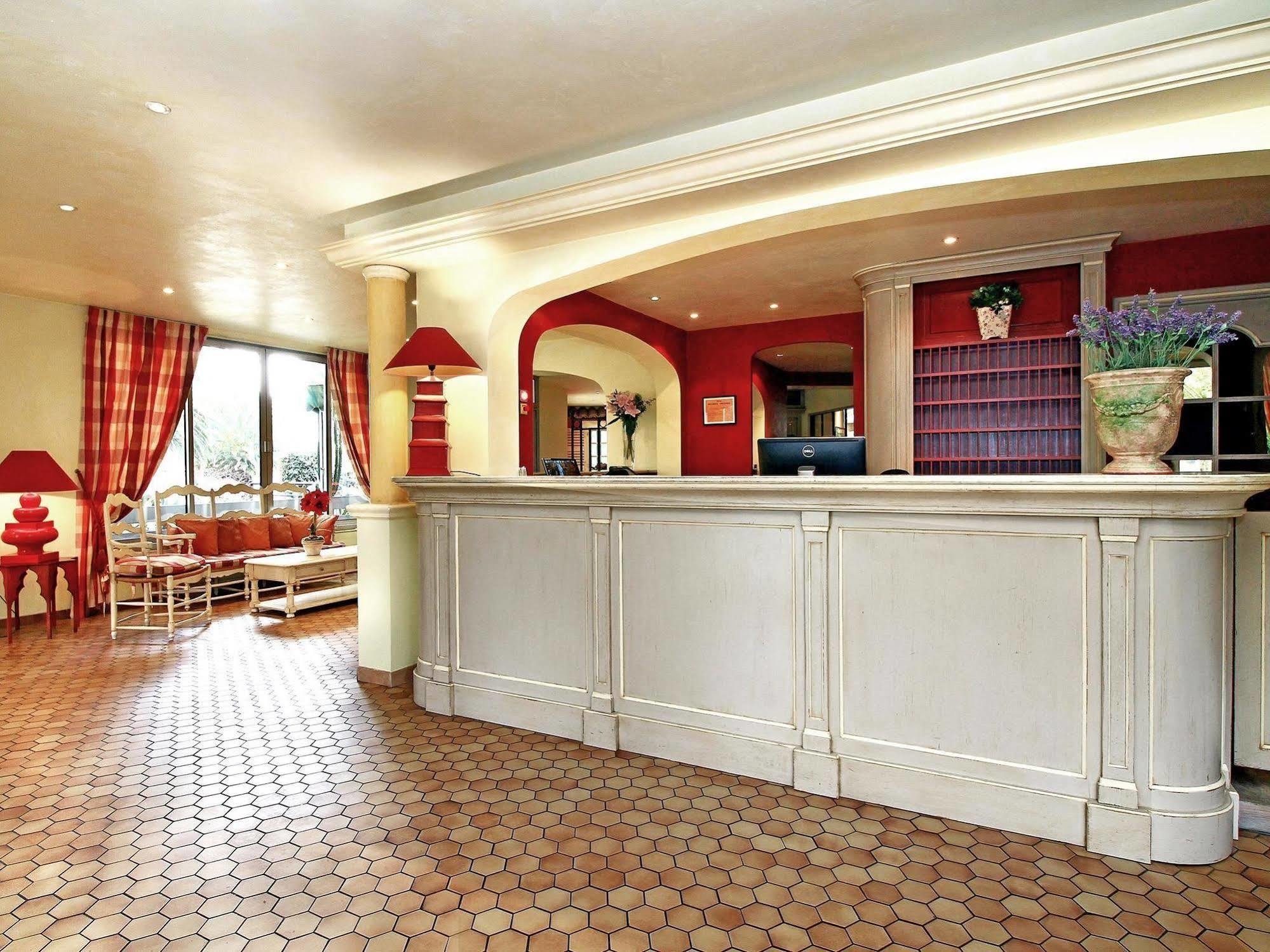 Kyriad - Mandelieu Hotel 3*