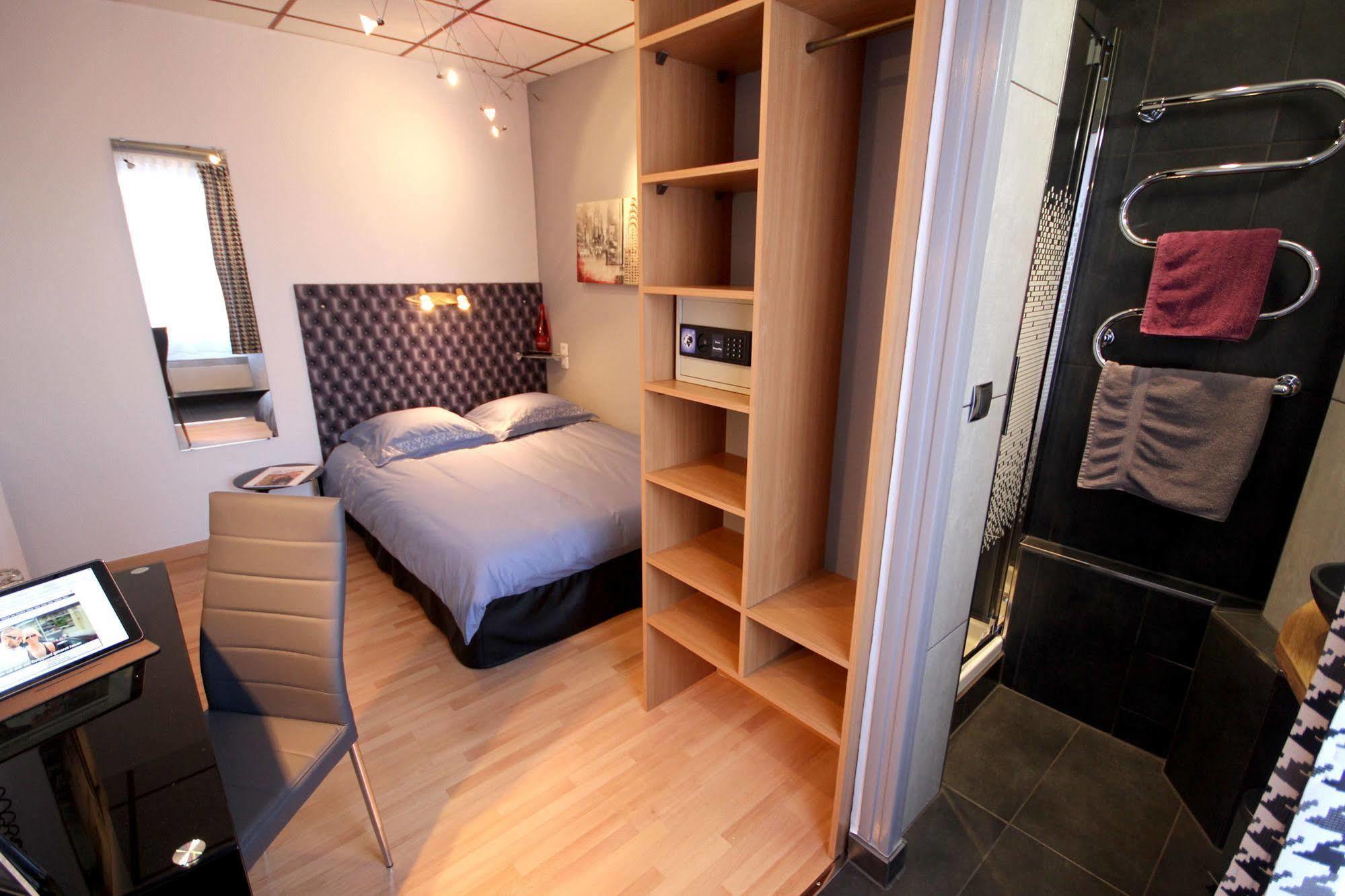 Avaton Hotel Cannes 3*