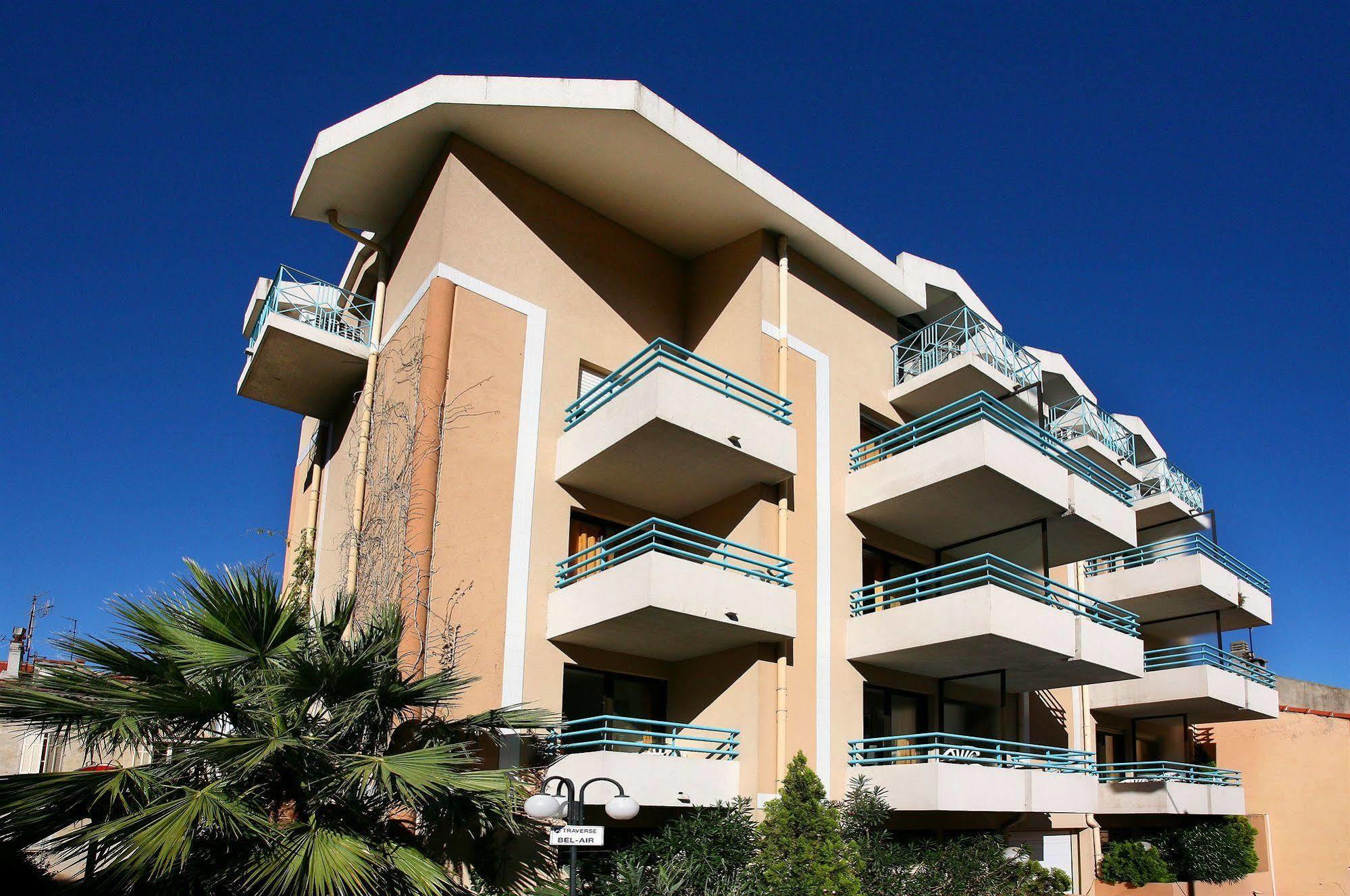 Residhotel Les Coralynes 3* Cannes