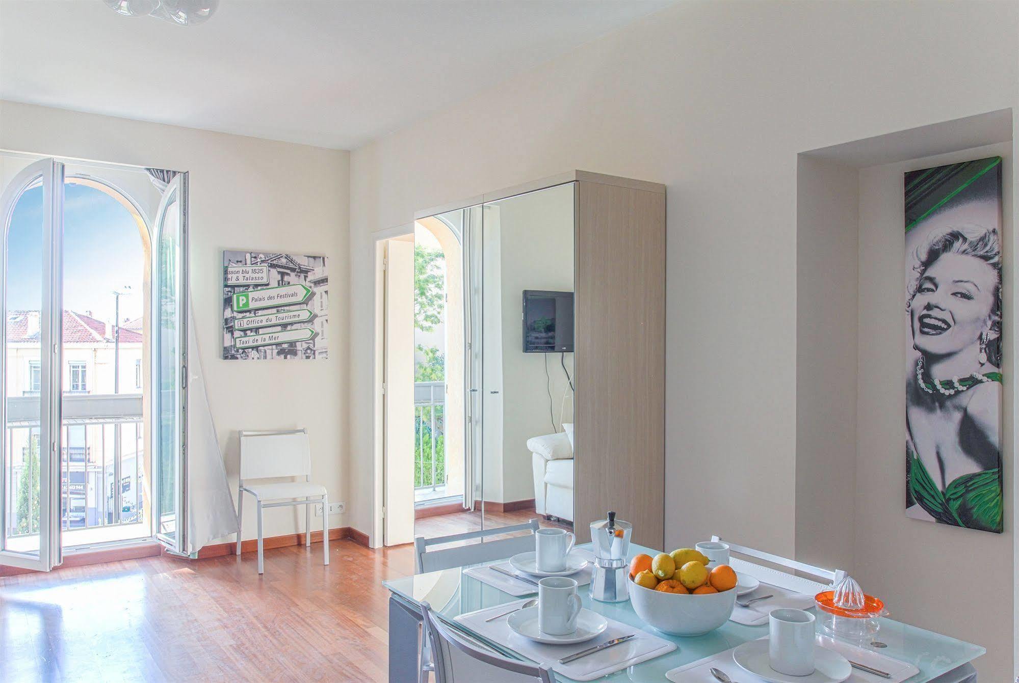 Les Palmes Apartment Cannes