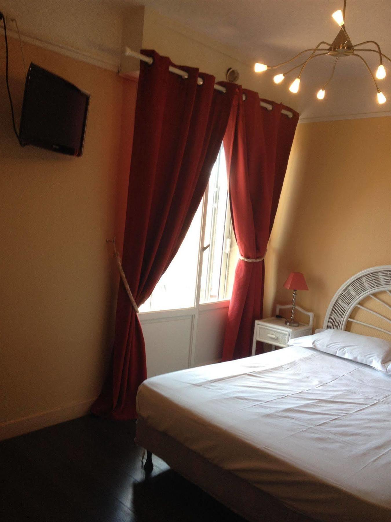 Hotel Bellevue 2*