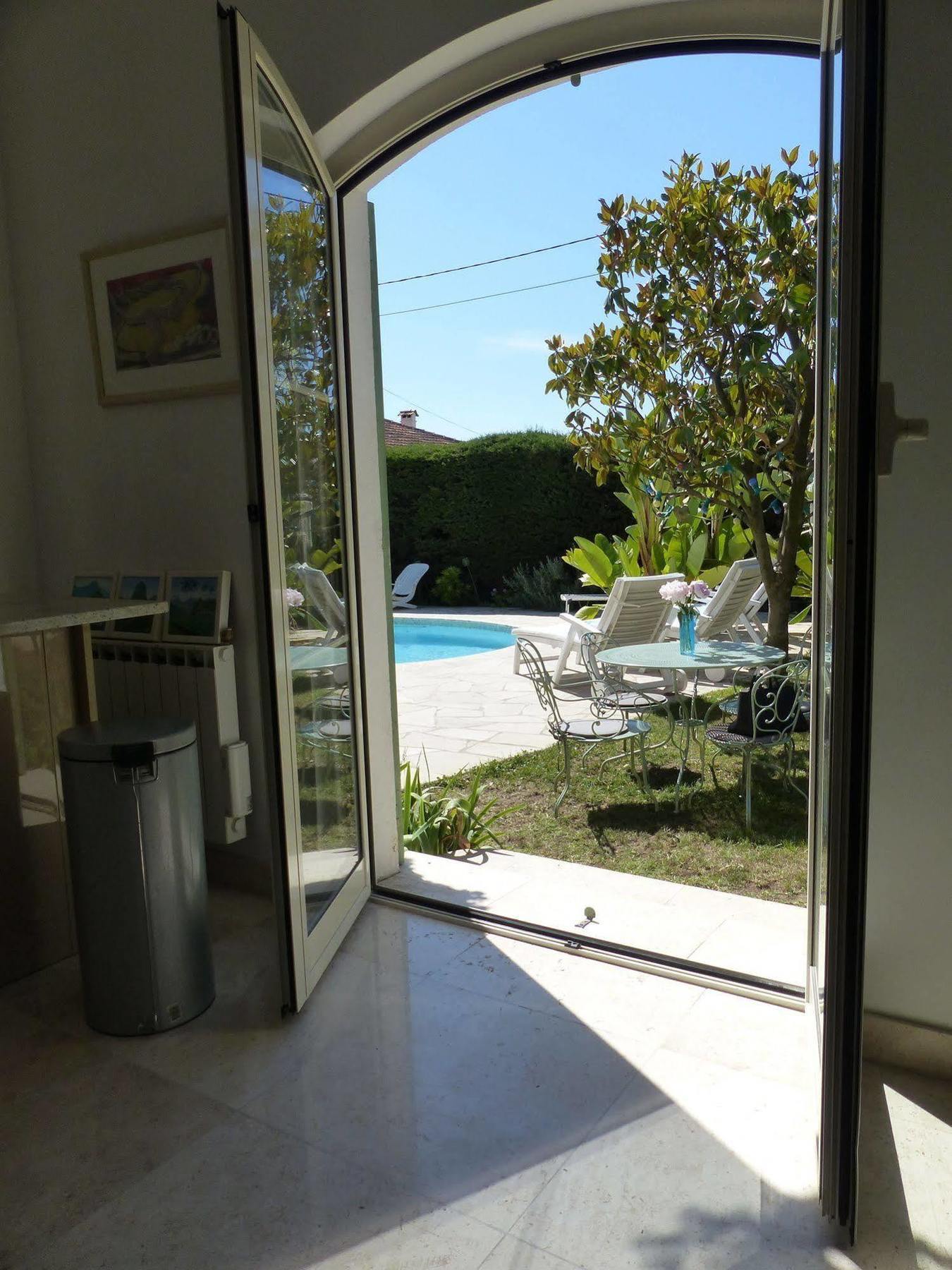 Blue Dream Guest house *