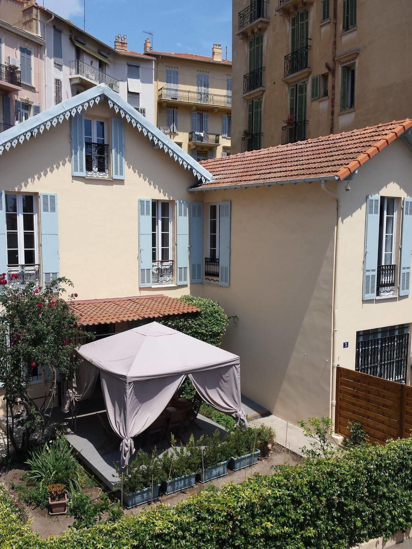 Brand New In The Center 3* Cannes