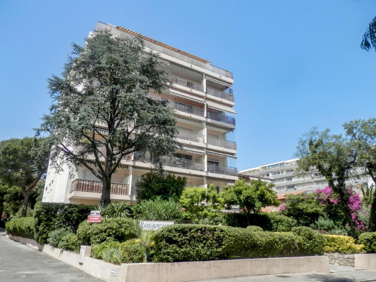 Les Aliscamps By Interhome Cannes