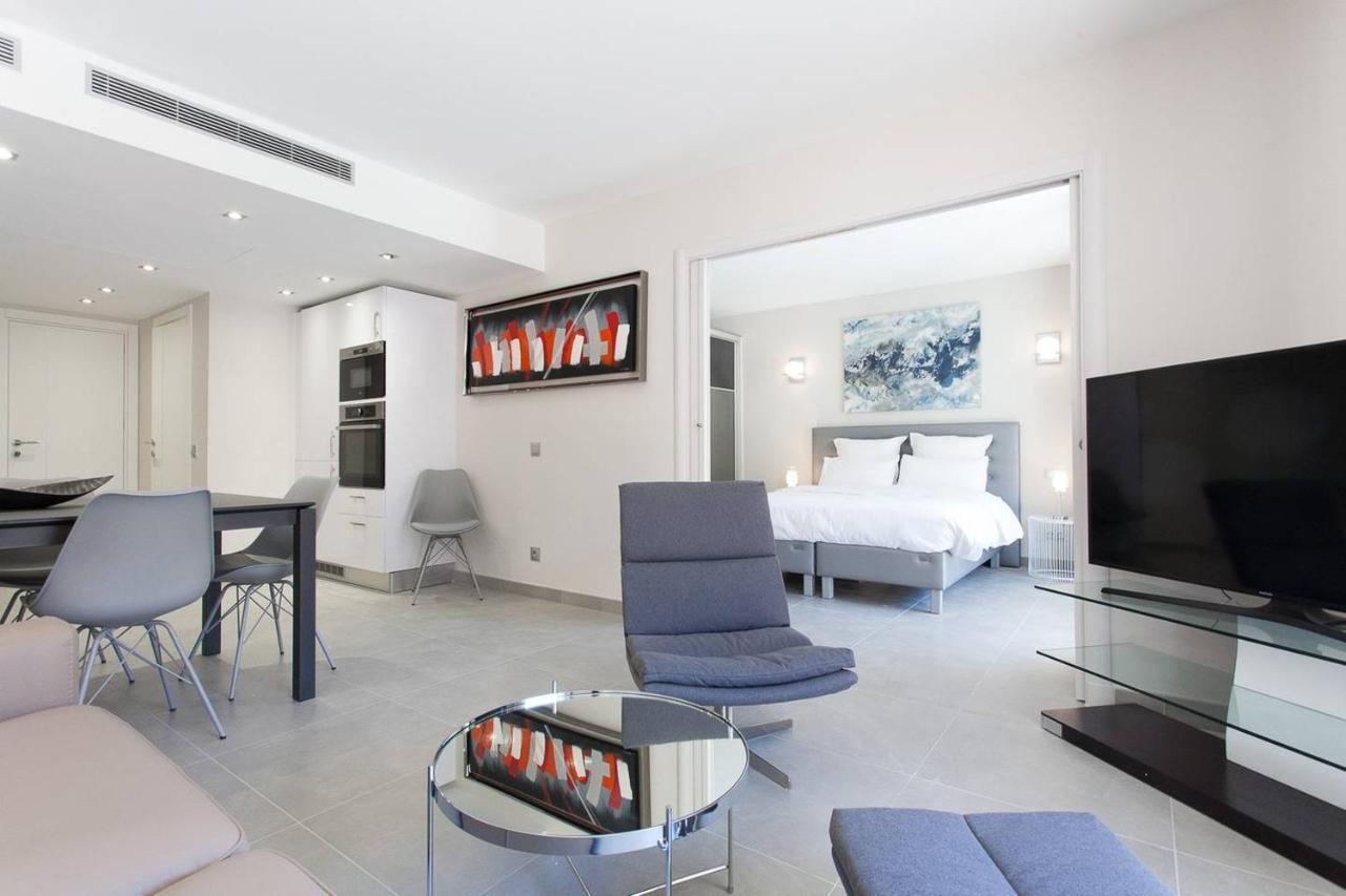 Carlton Area: New 2 Beds / 2 Baths Cannes