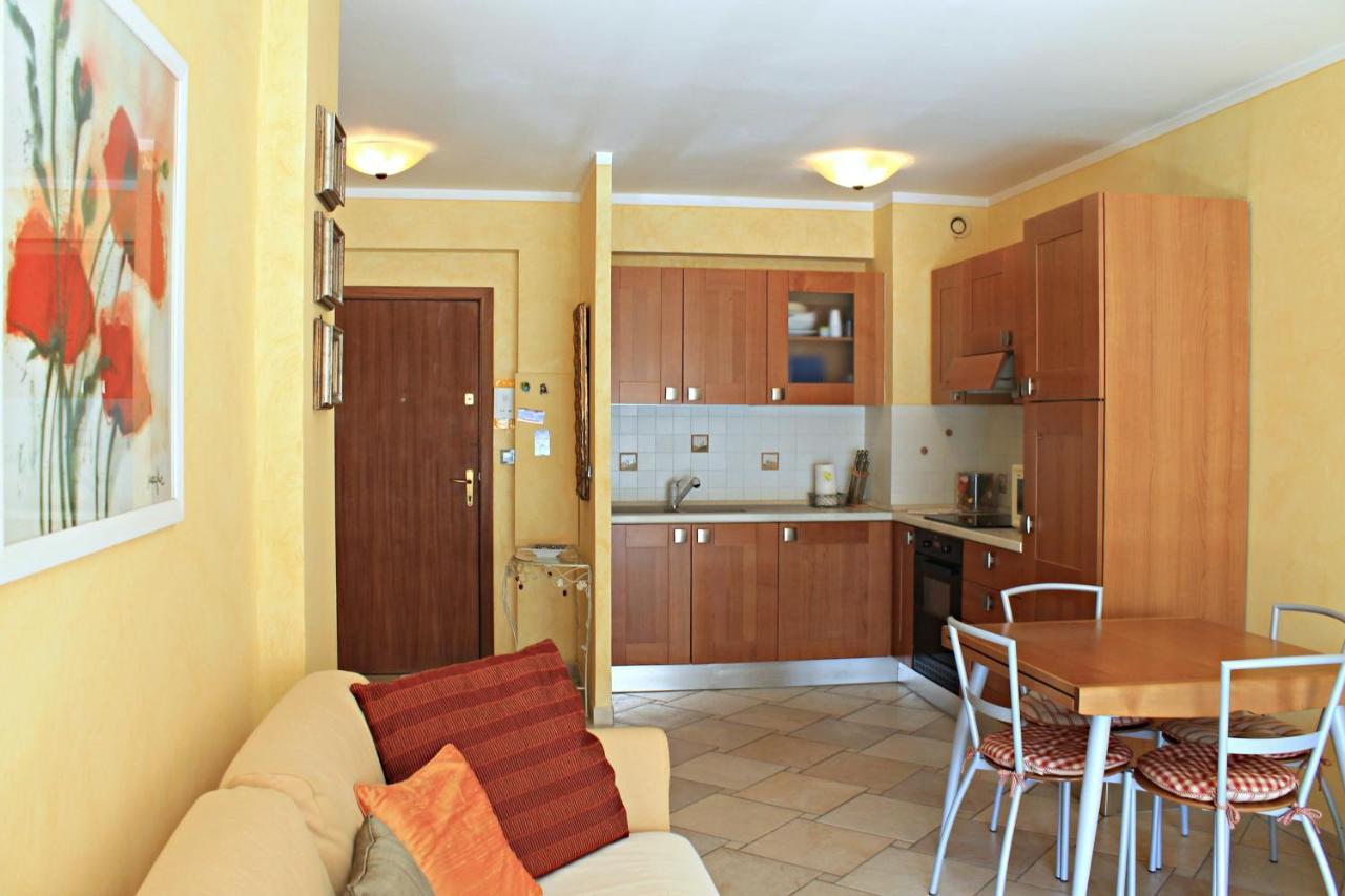 Viva Riviera Rue Victor Cousin *