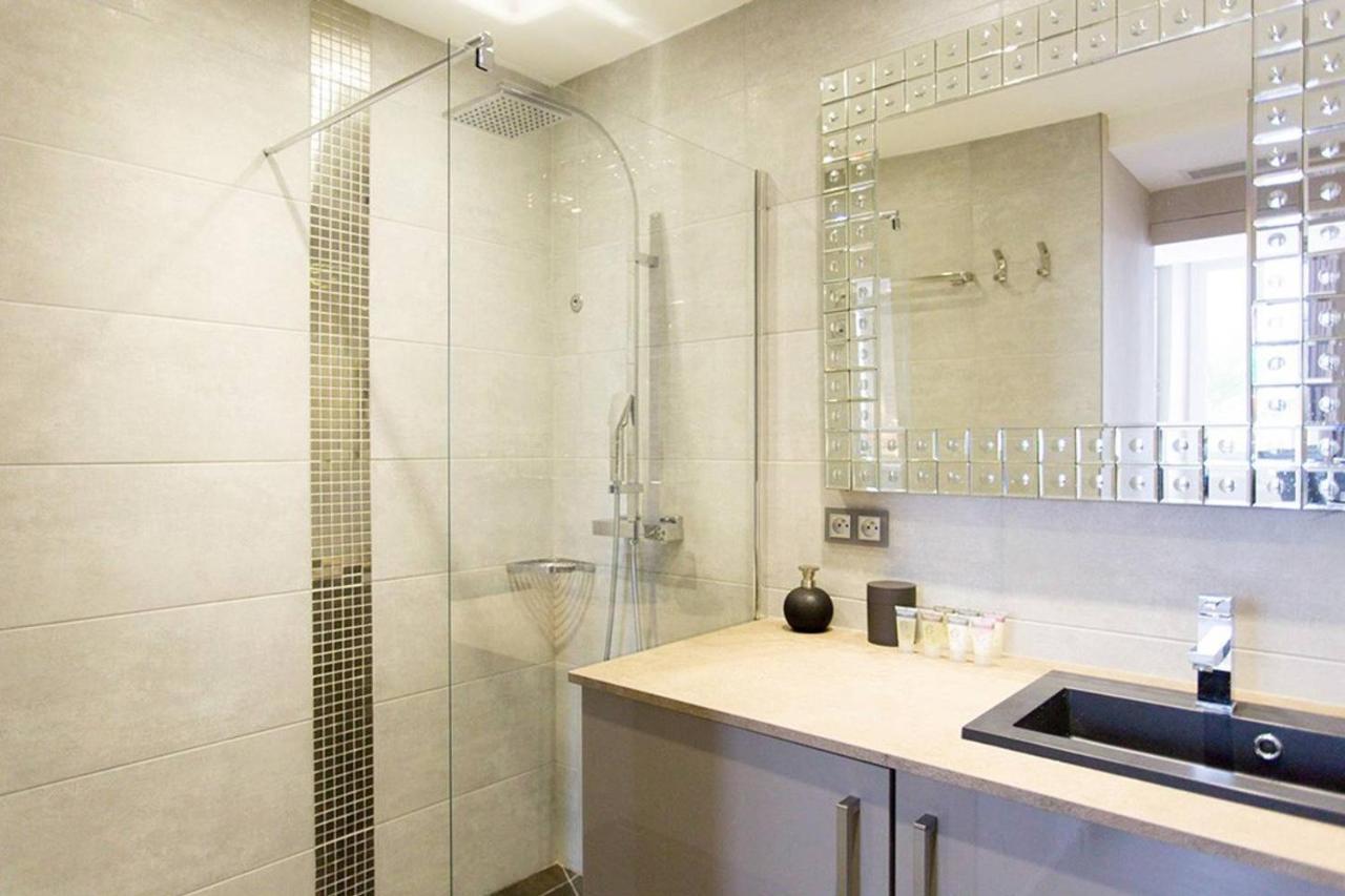 1 Bedroom In Front Of The Palais! Apartment Cannes