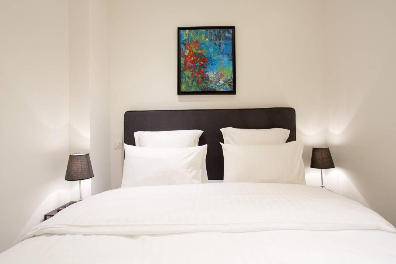 Palais Miramar: 1 Bed Side Sea View Apartment