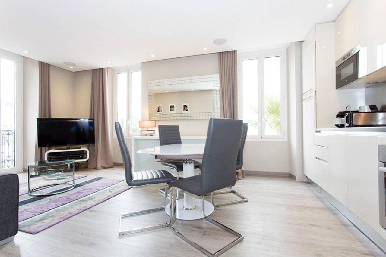 1 Bedroom In Front Of The Palais! Apartment *