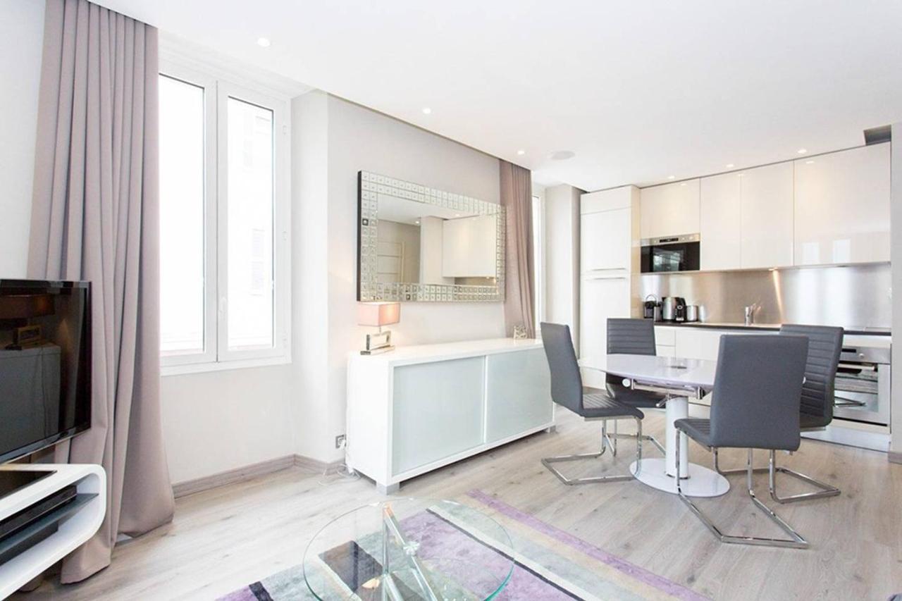 Apartment 1 Bedroom In Front Of The Palais!