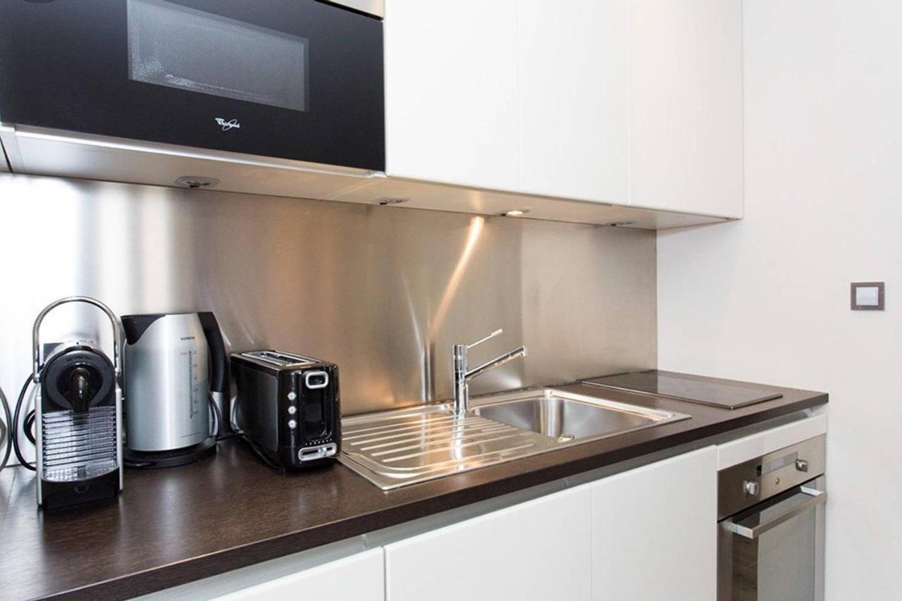 1 Bedroom In Front Of The Palais! * Cannes
