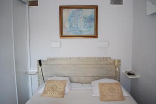 Riviera Of 4*