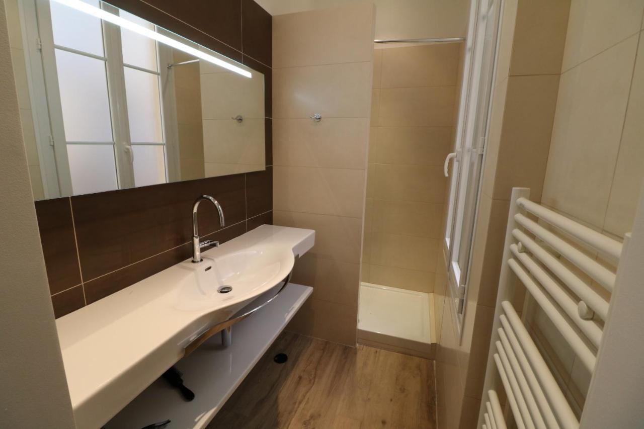 Luxury, 3 Bedroom, 3 Bathrooms 5 Mins From The Palais 410 Appartement