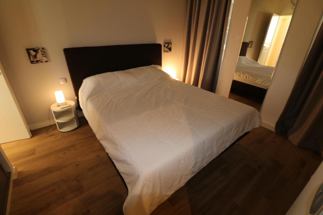 Luxury, 3 Bedroom, 3 Bathrooms 5 Mins From The Palais 410 Cannes