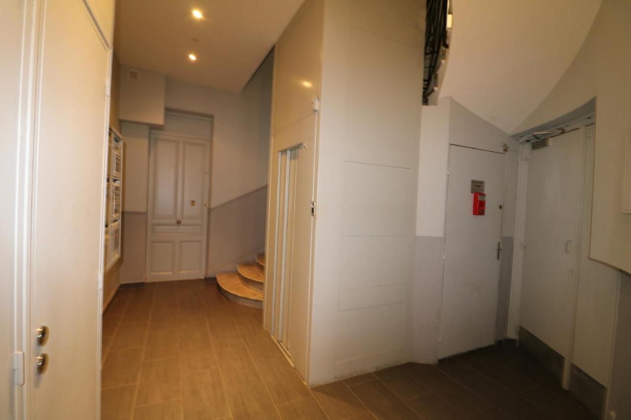 Luxury, 3 Bedroom, 3 Bathrooms 5 Mins From The Palais 410 * Cannes