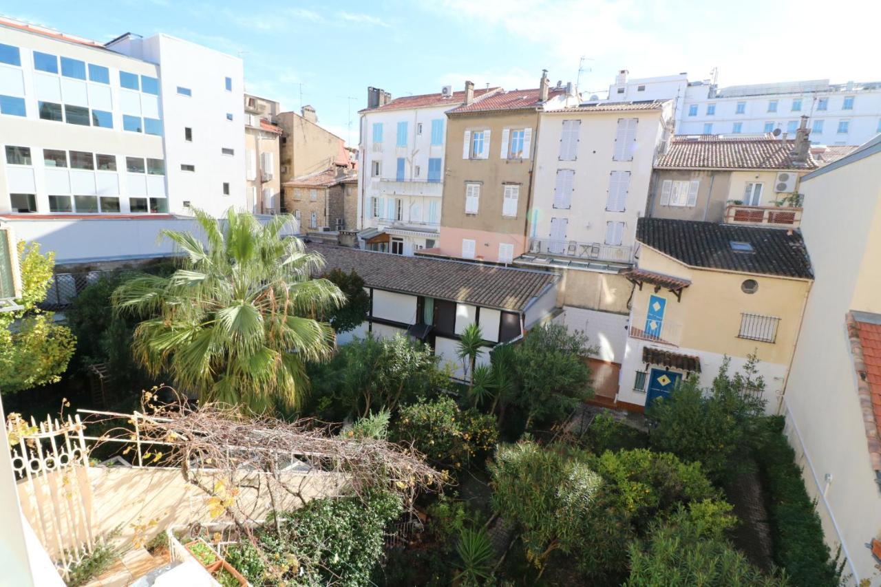 Luxury, 3 Bedroom, 3 Bathrooms 5 Mins From The Palais 410
