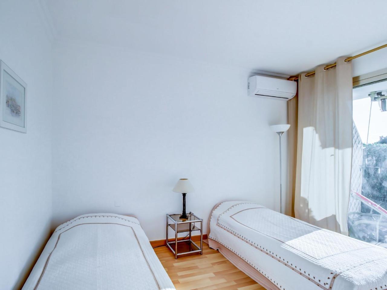 Les Hortensias By Interhome Apartment *