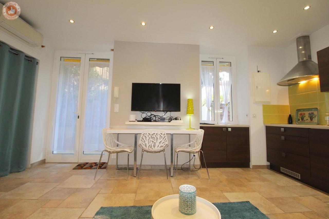 Alc - Psa12 - 9 Min Palais And Beaches * Cannes