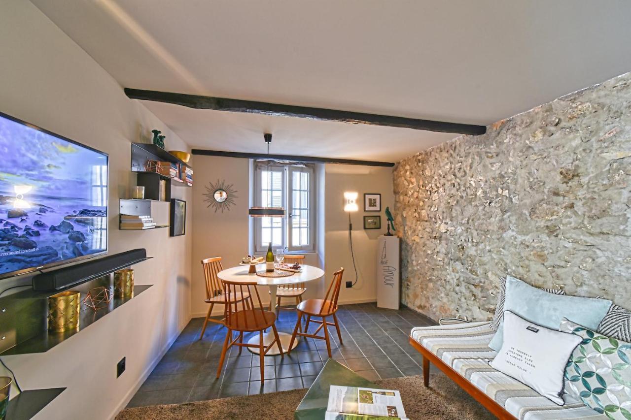 Apartment Amazing Chic Apt In Le Suquet By Guestready *