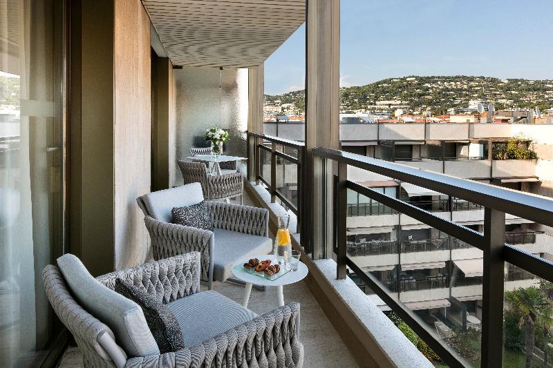 Barrière Le Gray D'albion Hotel Cannes