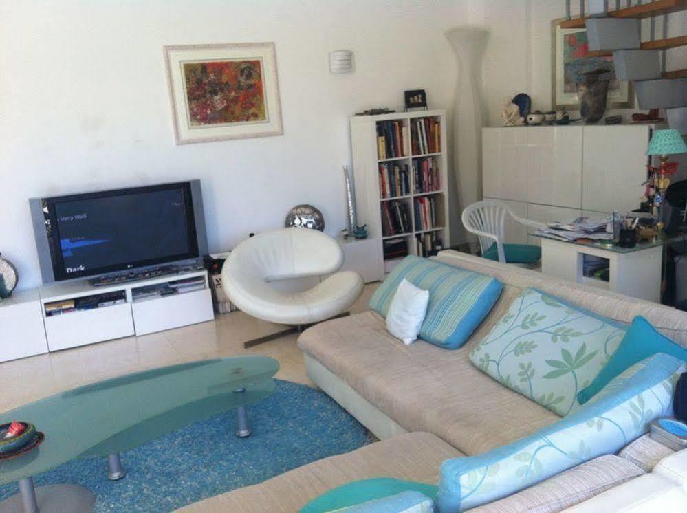 Blue Dream Guest house *