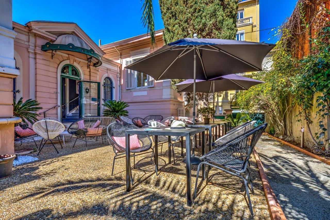 Claudia Centre - Parking 3* Cannes